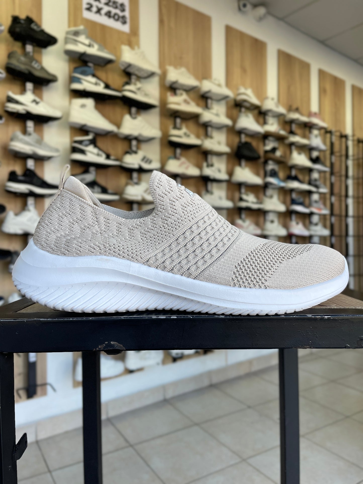 ZAPATILLA AT BEIGE