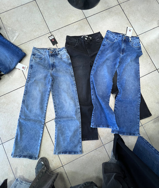 JEANS RECTOS COLOMBIANOS
